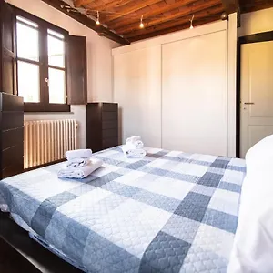 Serena Apartment, Cosy Close Center Town Appartamento